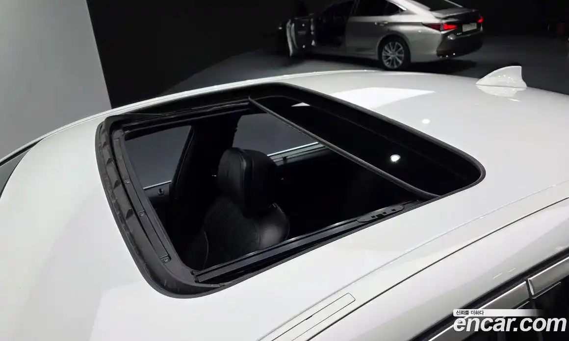BMW 5 серия 2019 2.0 автомат (гидро), фото 19