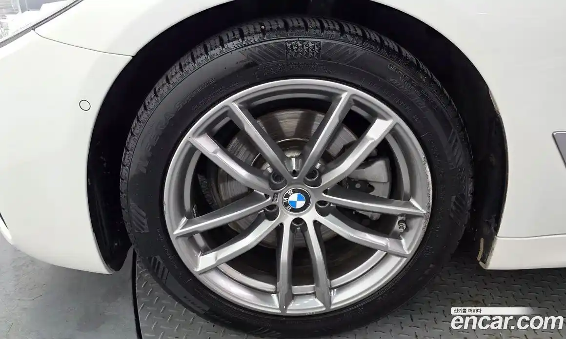 BMW 5 серия 2019 2.0 автомат (гидро), фото 5
