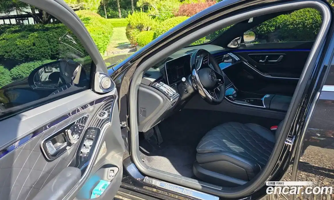 Mercedes-Benz S-Class 2023 4.0 автомат (гидро), фото 10