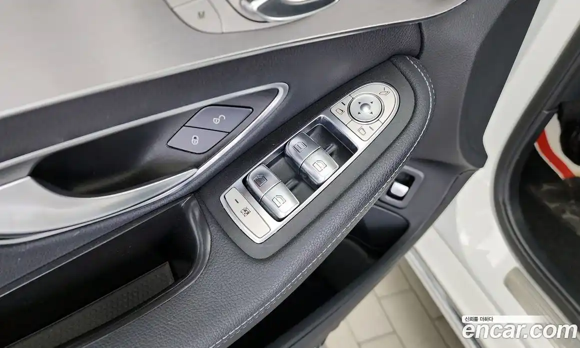 Mercedes-Benz C-Class 2020 2.0 гидро, фото 28 Mercedes-Benz C-Class 2020 2.0 гидро, фото 28