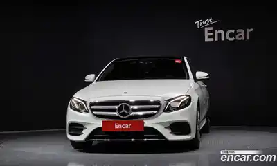Mercedes-Benz E-Class 2017 2.0 автомат (гидро), миниатюра 3