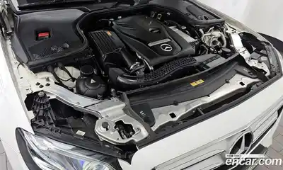 Mercedes-Benz E-Class 2017 2.0 автомат (гидро), миниатюра 6