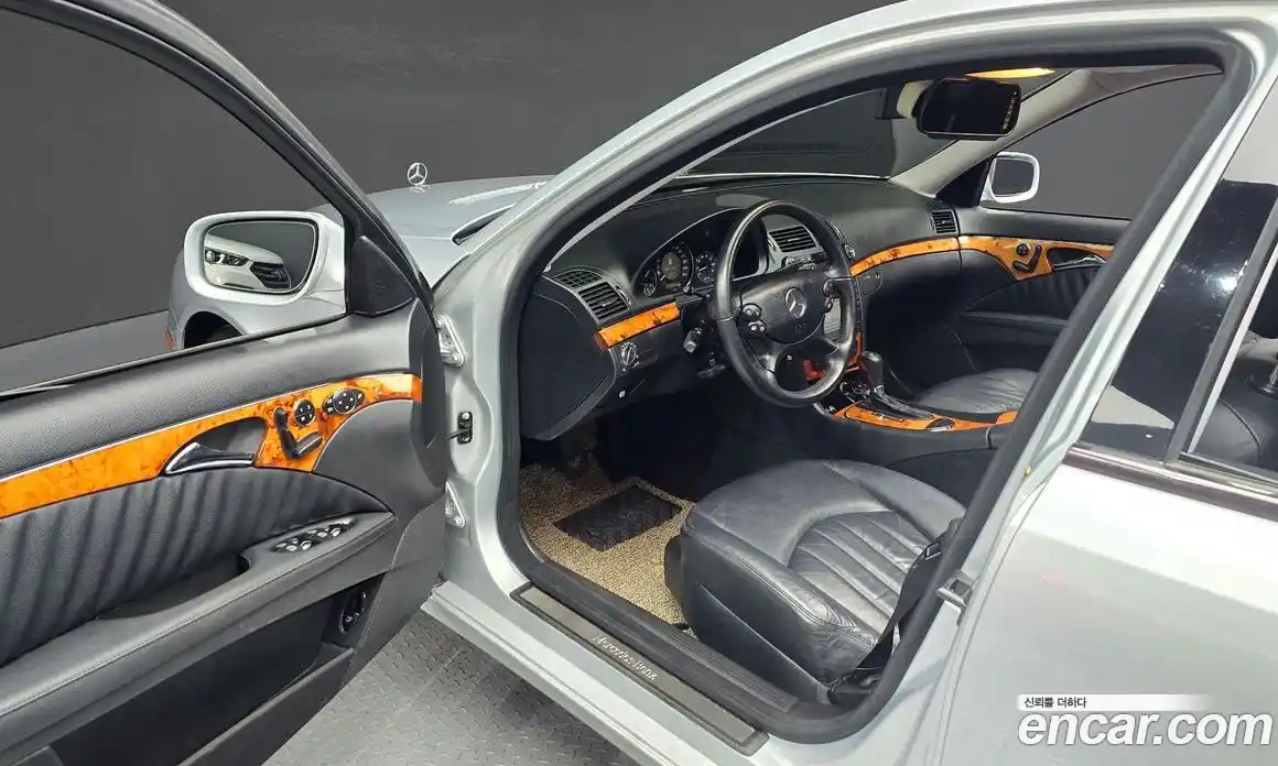 Mercedes-Benz E-Class 2009 3.0 автомат (гидро), фото 11