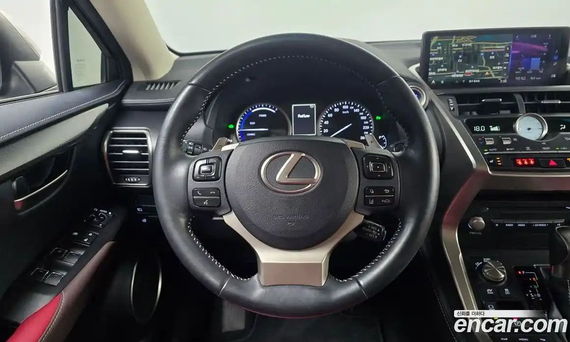 Lexus NX 2019 2.5 автомат (гидро), фото 19 Lexus NX 2019 2.5 автомат (гидро), фото 19