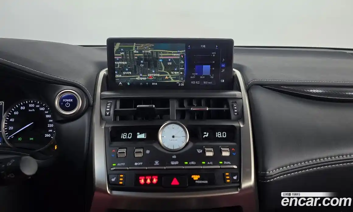 Lexus NX 2019 2.5 автомат (гидро), фото 21 Lexus NX 2019 2.5 автомат (гидро), фото 21