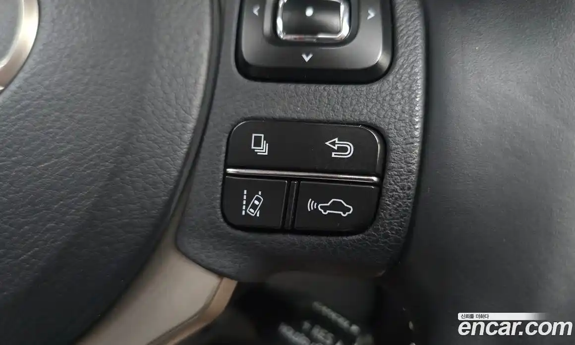 Lexus NX 2019 2.5 автомат (гидро), фото 28 Lexus NX 2019 2.5 автомат (гидро), фото 28