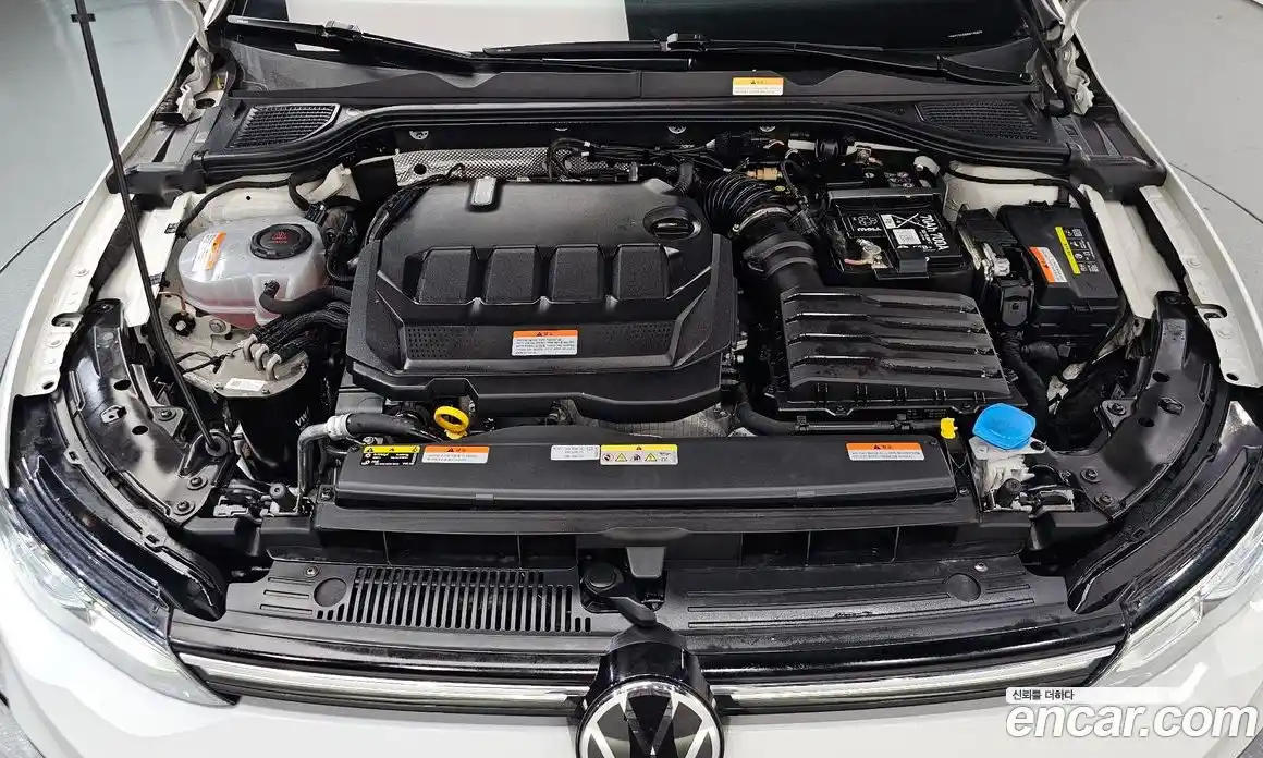 Volkswagen Golf 2024 2.0 автомат (гидро), фото 6