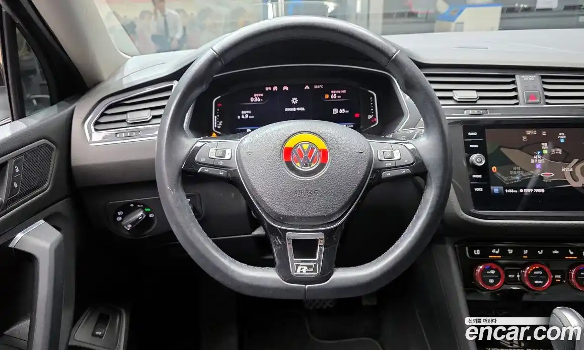 Volkswagen Tiguan 2020 2.0 автомат (гидро), фото 19