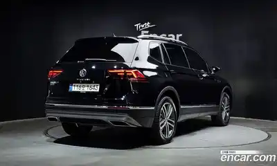 Volkswagen Tiguan 2020 2.0 автомат (гидро), миниатюра 2