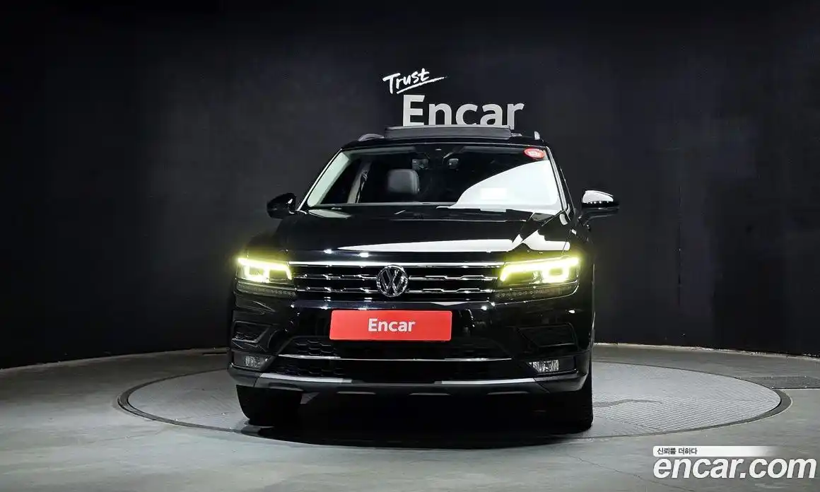 Volkswagen Tiguan 2020 2.0 автомат (гидро), фото 3