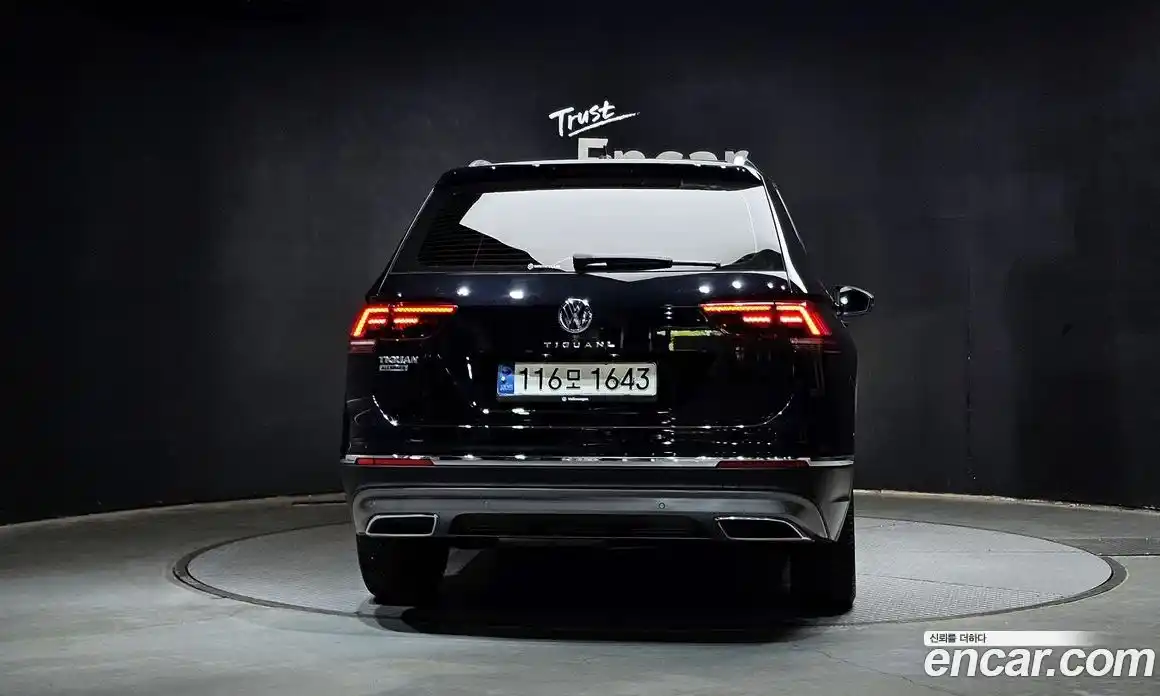 Volkswagen Tiguan 2020 2.0 автомат (гидро), фото 4