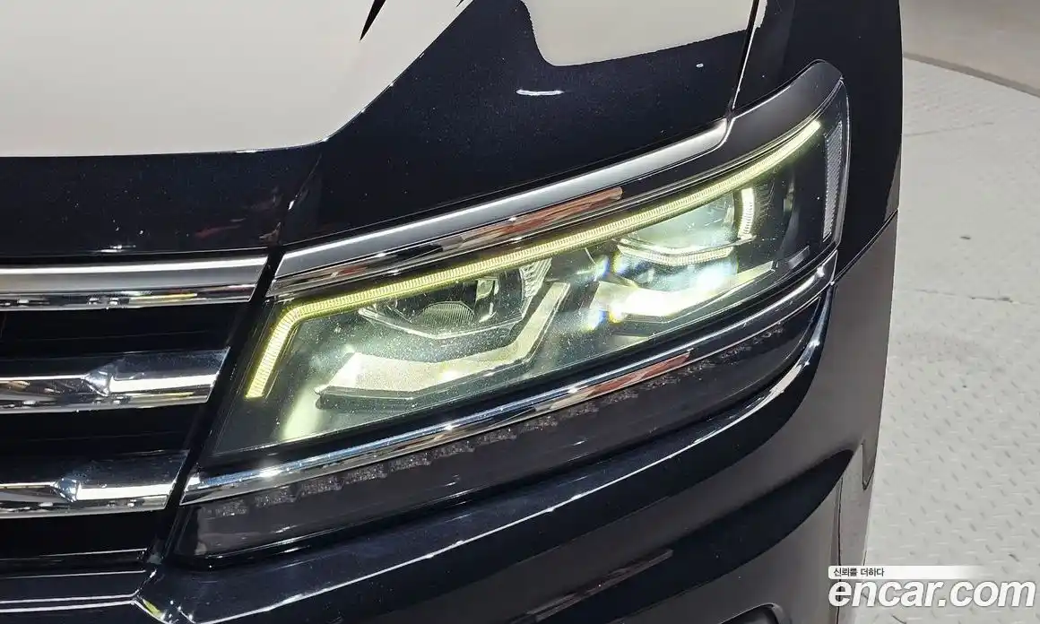 Volkswagen Tiguan 2020 2.0 автомат (гидро), фото 8