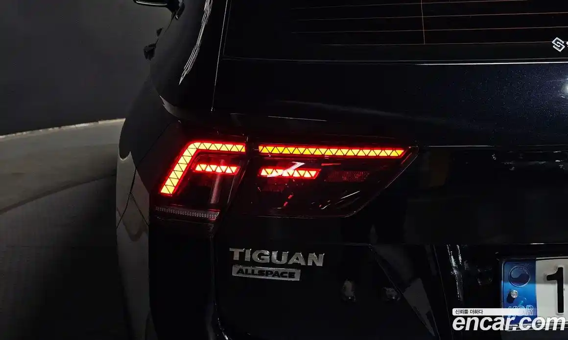 Volkswagen Tiguan 2020 2.0 автомат (гидро), фото 9