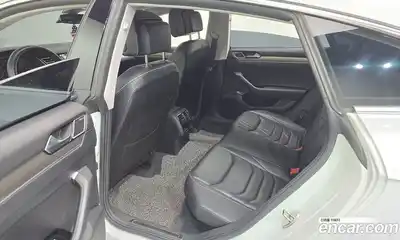 Volkswagen Arteon 2018 2.0 автомат (гидро), миниатюра 11