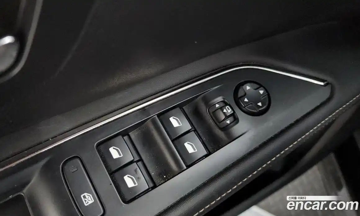 Peugeot 5008 2020 1.5 автомат (гидро), фото 22