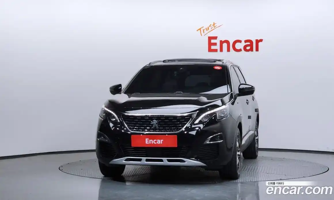Peugeot 5008 2020 1.5 автомат (гидро), фото 3