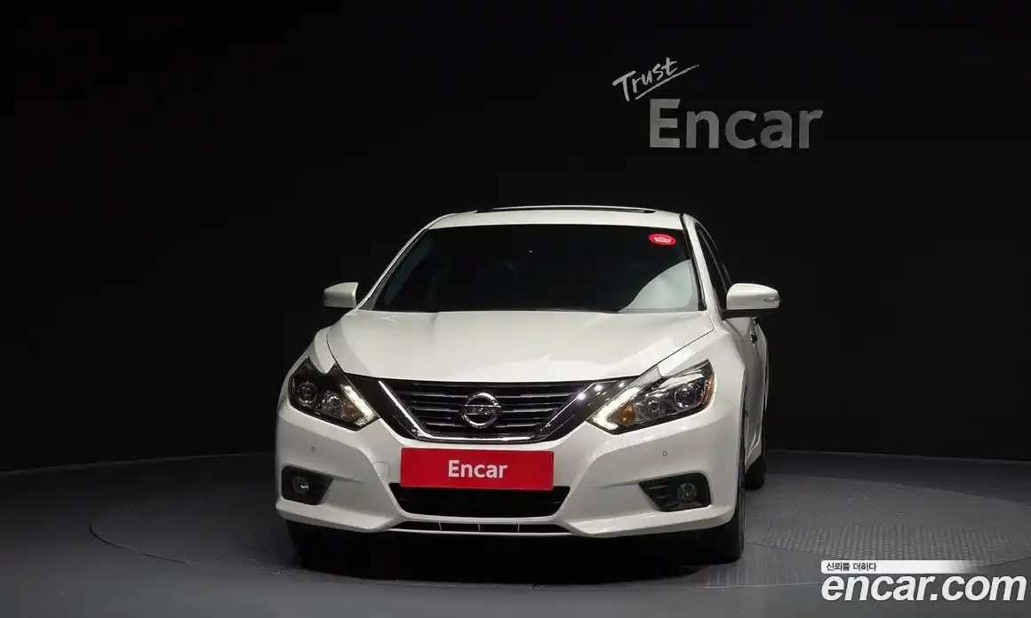 Nissan Altima 2017 2.5 автомат (гидро), фото 3 Nissan Altima 2017 2.5 автомат (гидро), фото 3