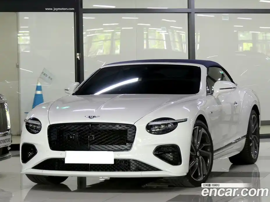 Bentley Continental 2025 4.0 автомат (гидро), фото 2 Bentley Continental 2025 4.0 автомат (гидро), фото 2