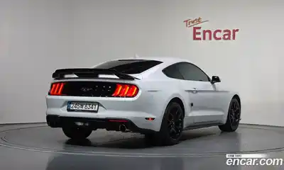 Ford Mustang, 2023, 45 578 км