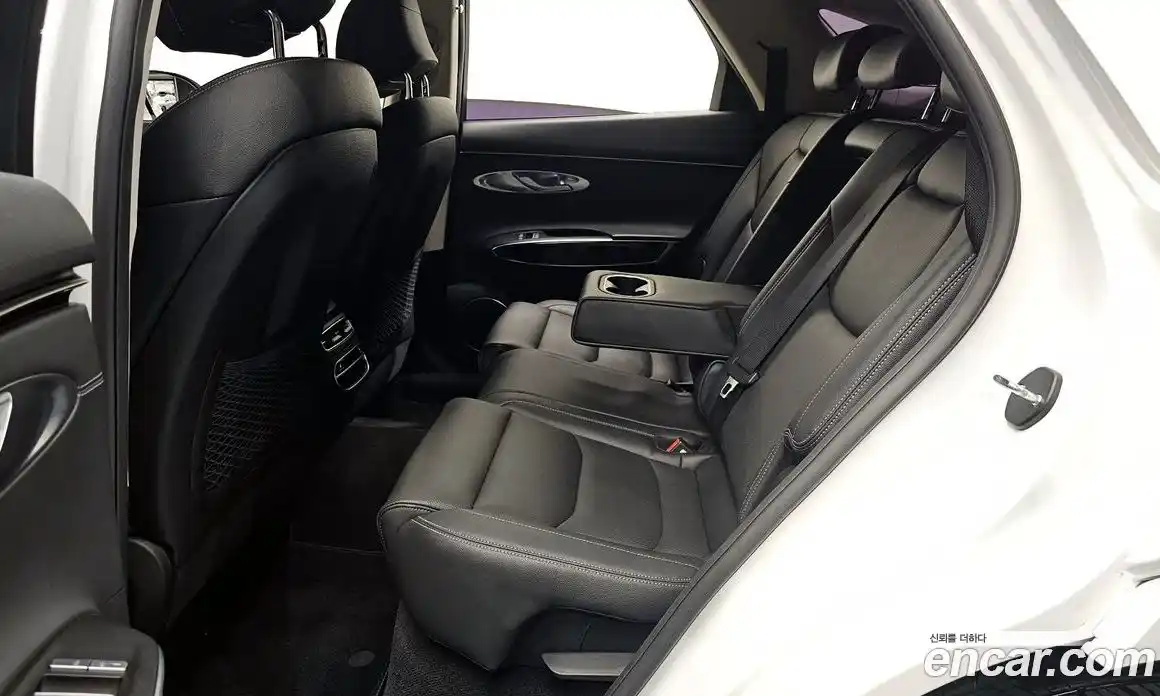 Genesis GV70 2021 2.5 автомат (гидро), фото 11