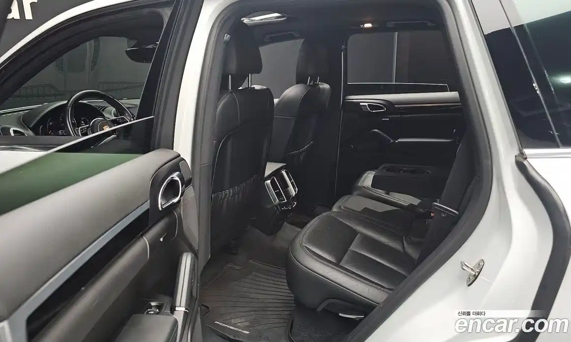 Porsche Cayenne 2015 3.0 автомат (гидро), фото 12