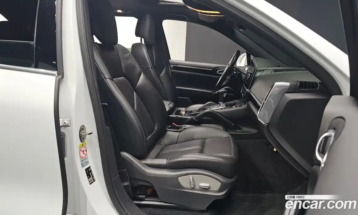 Porsche Cayenne 2015 3.0 автомат (гидро), фото 10