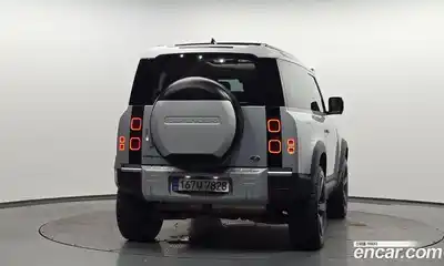 Land Rover Defender 2021 3.0 автомат (гидро), миниатюра 3