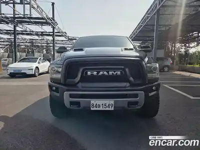 Dodge Ram Pick Up 2016 5.7 автомат (гидро), миниатюра 3 Dodge Ram Pick Up 2016 5.7 автомат (гидро), миниатюра 3