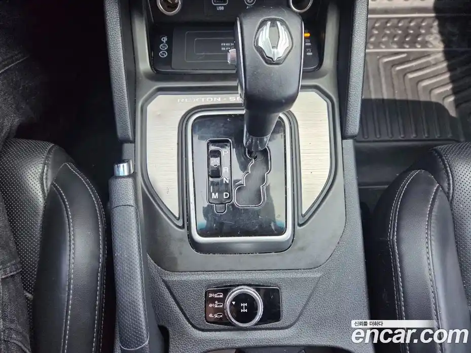 SsangYong Rexton 2019 2.2 автомат (гидро), фото 9
