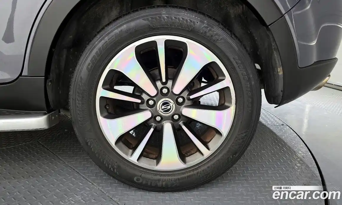 SsangYong Korando 2015 2.0 автомат (гидро), фото 5