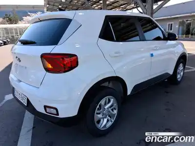 Hyundai Venue 2026 1.6 автомат (гидро), миниатюра 2