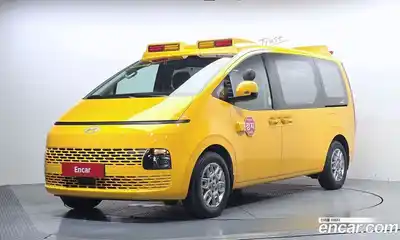 Hyundai Staria, 2025, 5 942 км