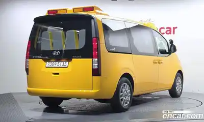 Hyundai Staria 2025 1.6 автомат (гидро), миниатюра 2