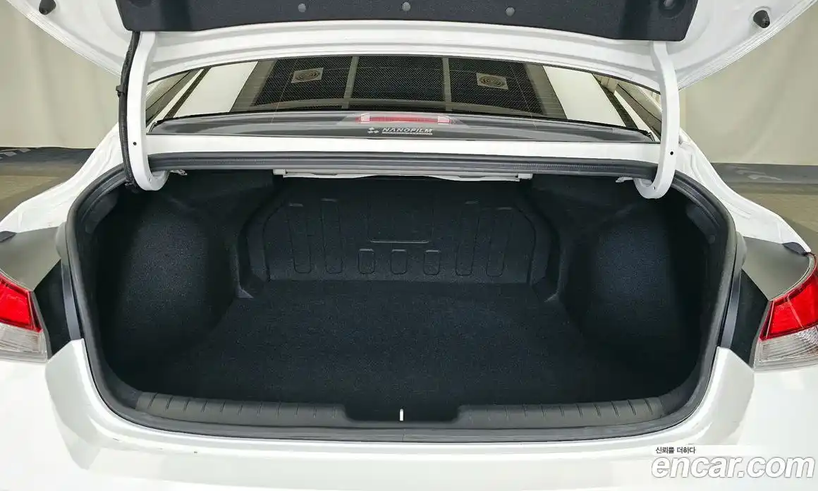 Hyundai Avante 2025 1.6 автомат (гидро), фото 26