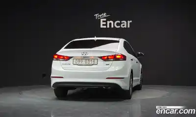 Hyundai Avante 2016 1.6 автомат (гидро), миниатюра 4