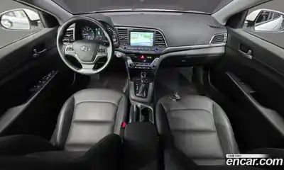 Hyundai Avante 2016 1.6 автомат (гидро), миниатюра 10