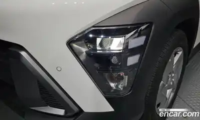 Hyundai Kona 2025 1.6 автомат (гидро), миниатюра 8
