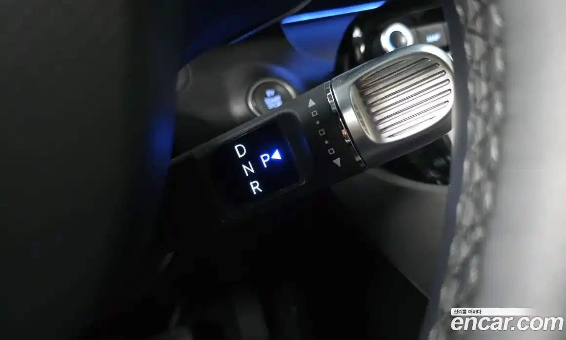 Hyundai Casper 2024 0.2 автомат (гидро), фото 12