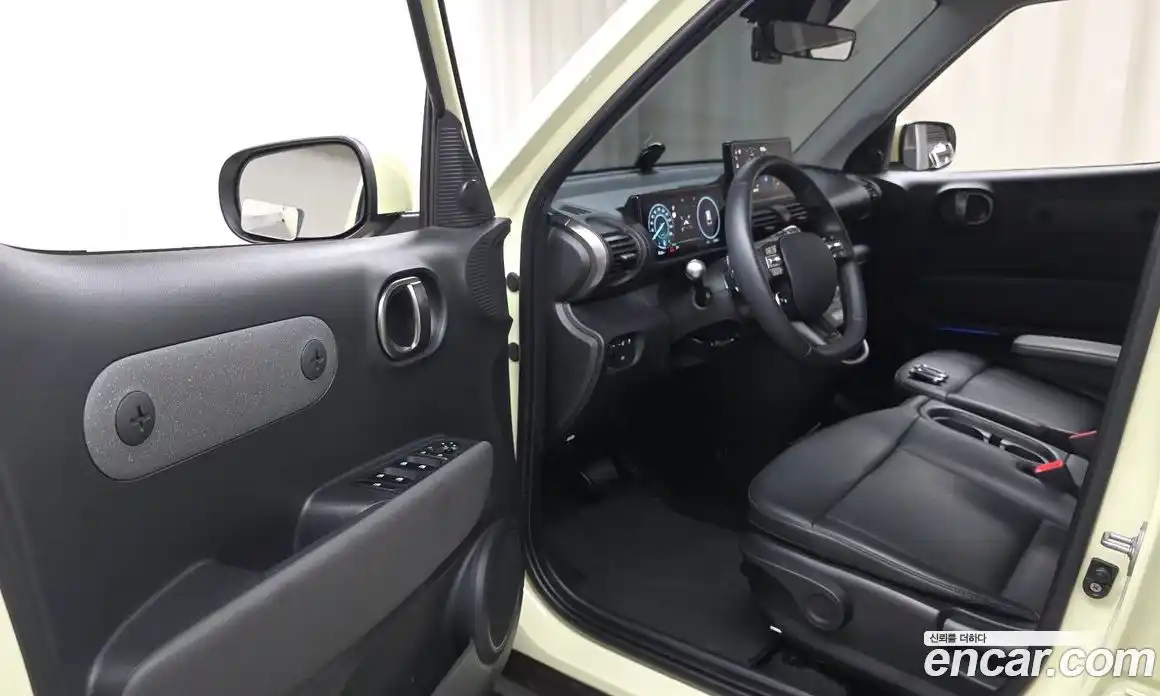 Hyundai Casper 2024 0.2 автомат (гидро), фото 13