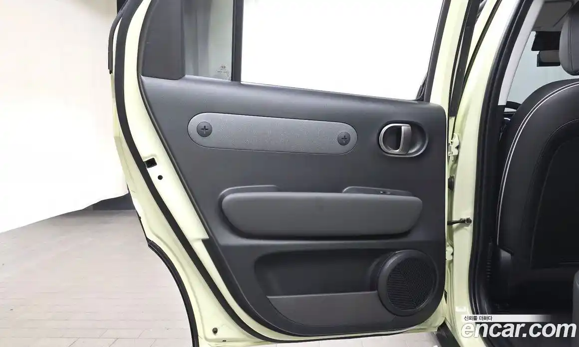 Hyundai Casper 2024 0.2 автомат (гидро), фото 15
