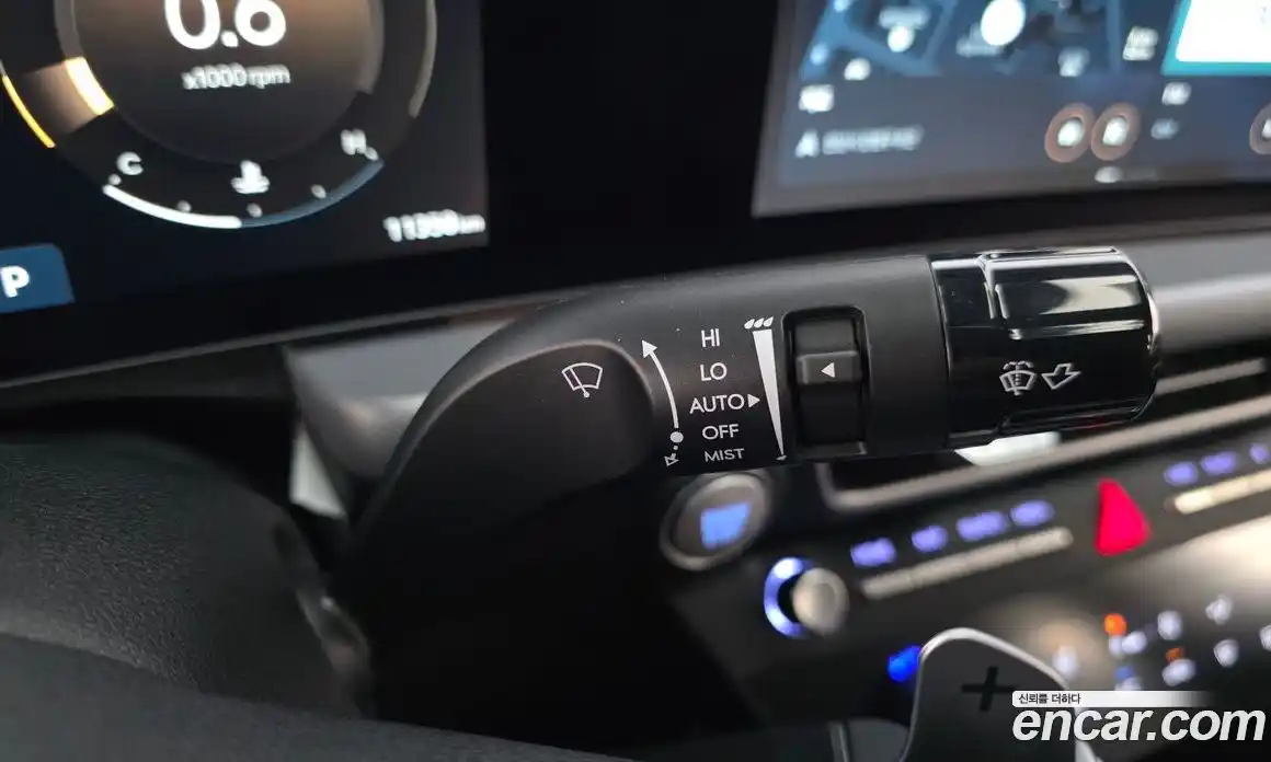Hyundai Sonata 2024 2.0 автомат (гидро), фото 17