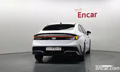Hyundai Sonata 2024 2.0 автомат (гидро), миниатюра 4
