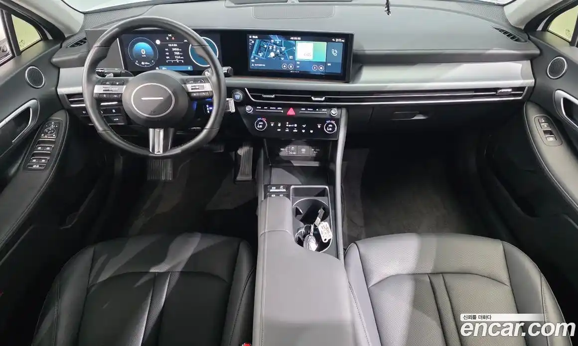 Hyundai Sonata 2024 2.0 автомат (гидро), фото 7