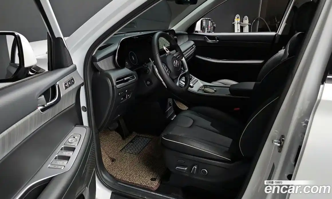 Hyundai Palisade 2024 2.2 автомат (гидро), фото 11
