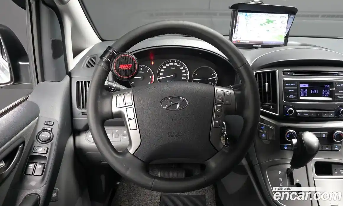 Hyundai Starex 2020 2.5 автомат (гидро), фото 13