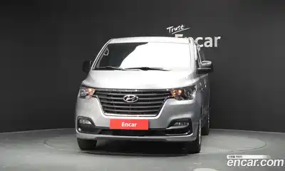 Hyundai Starex 2020 2.5 автомат (гидро), миниатюра 3