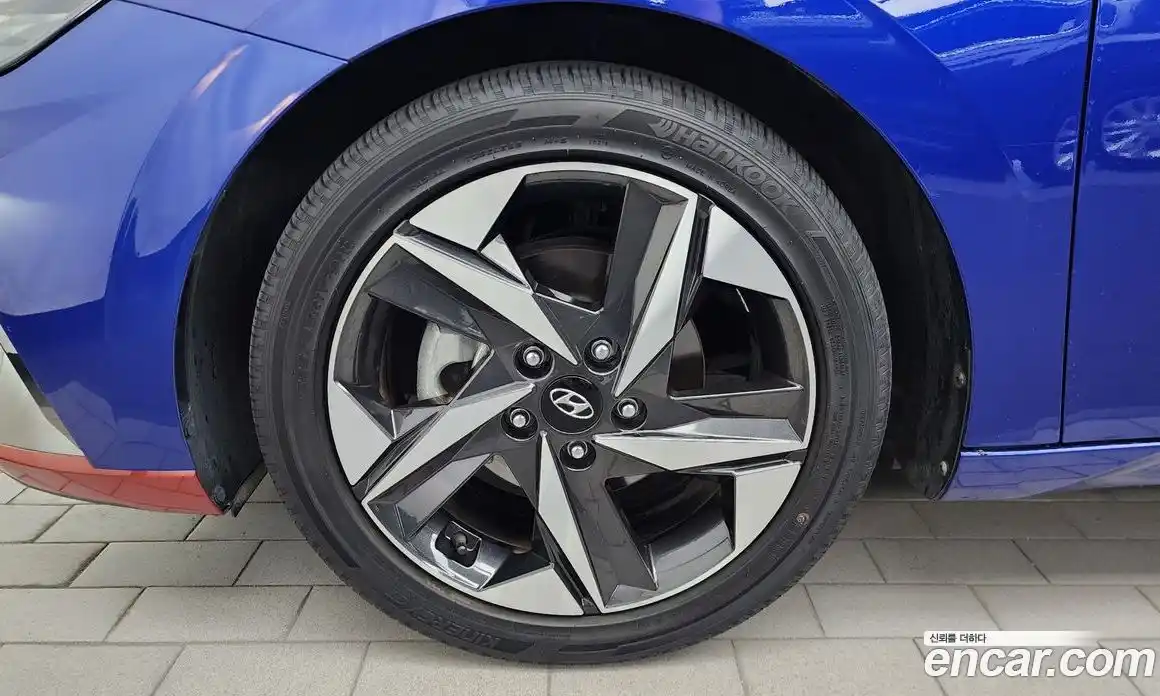 Hyundai Avante 2020 1.6 автомат (гидро), фото 5