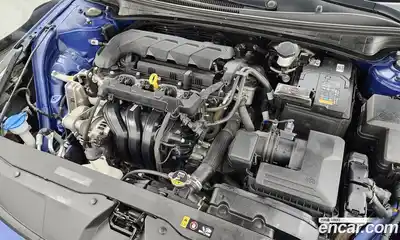 Hyundai Avante 2020 1.6 автомат (гидро), миниатюра 6