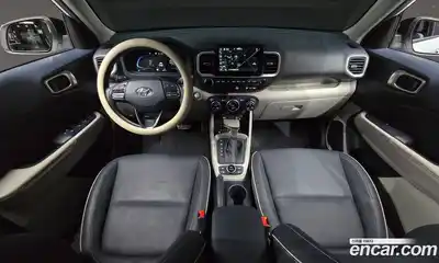 Hyundai Venue 2023 1.6 автомат (гидро), миниатюра 9