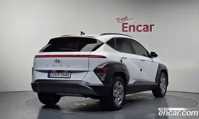 Hyundai Kona 2023 1.6 автомат (гидро), миниатюра 2